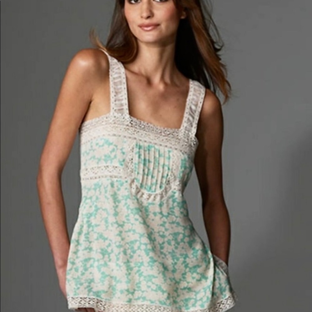 REBECCA TAYLOR NWT  Floral Georgette Yoke Silk Camisole w Crochet lace Size 6